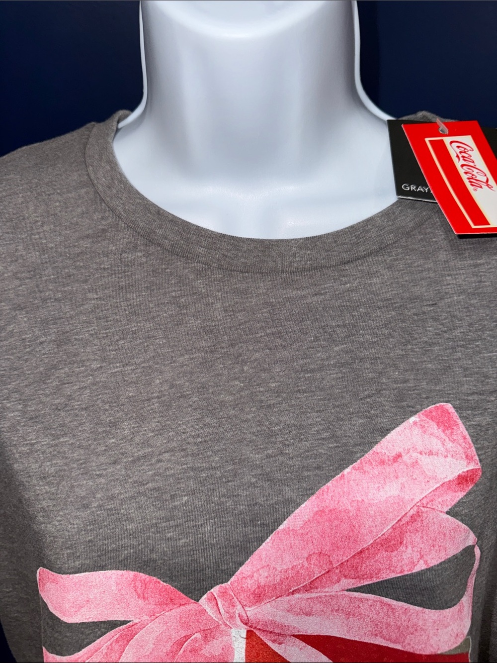 Coca-Cola- NWT Pink Bow Coke Can Graphic Tee Size Large - Picture 7 of 12